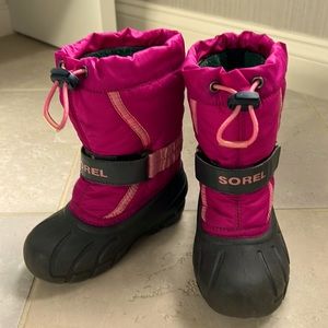 Sorel lined Snow Boots Size 10 Toddler